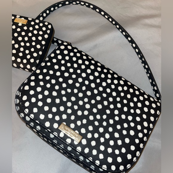 SOLD Kate spade black/white purse and wallet - Picture 2 of 14